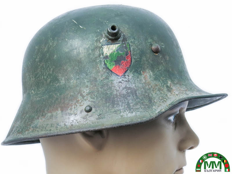 Casque български M. 16