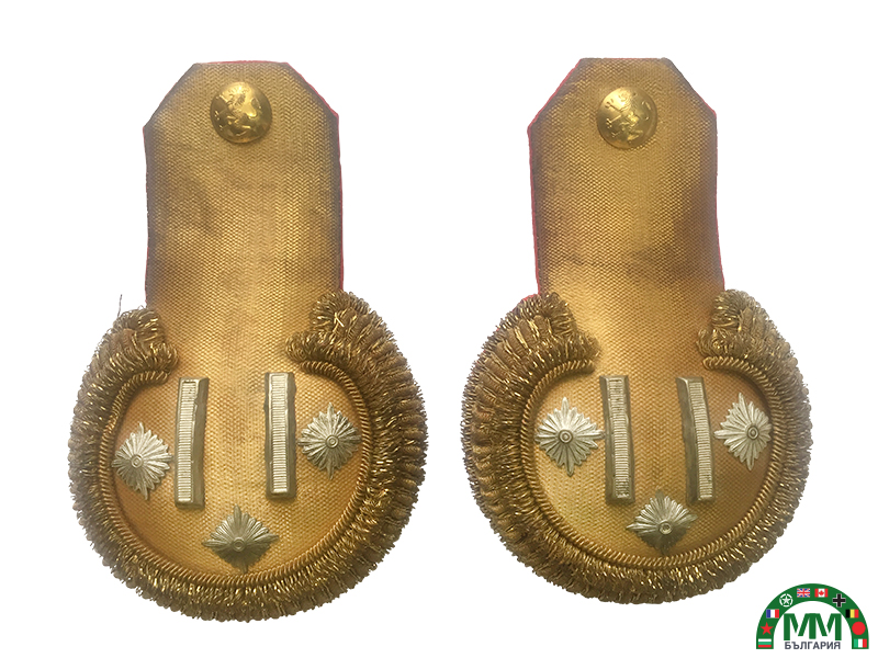 Epaulettes българскиs infanterie capitaine