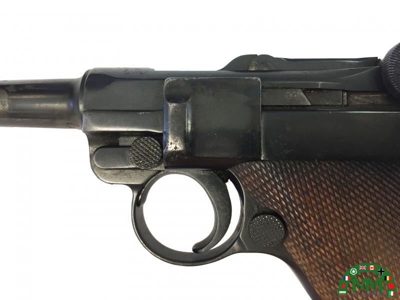 Пистолет Luger P08 български