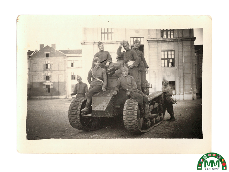 Снимка soldats division blindée български