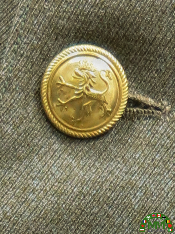 Пълна униформа général български