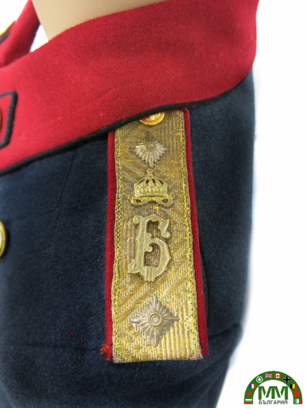Пълна униформа général български