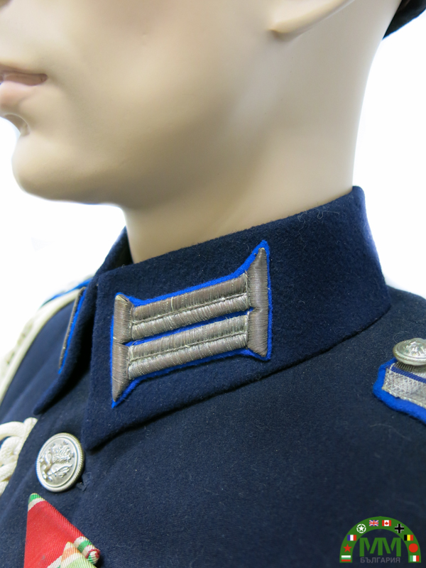 Пълна униформа български