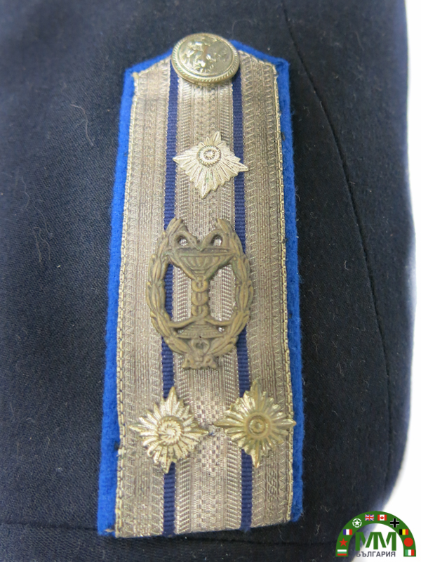 Пълна униформа български