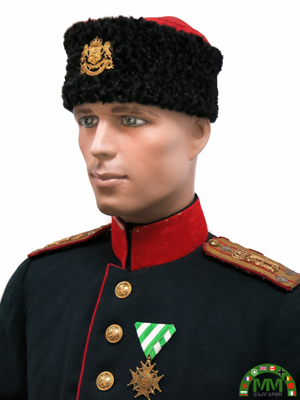 Пълна униформа български