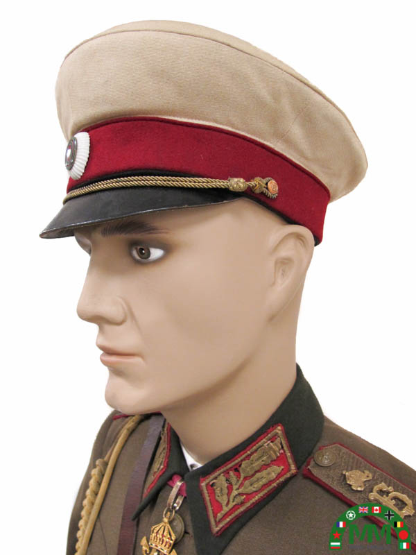 Пълна униформа български général