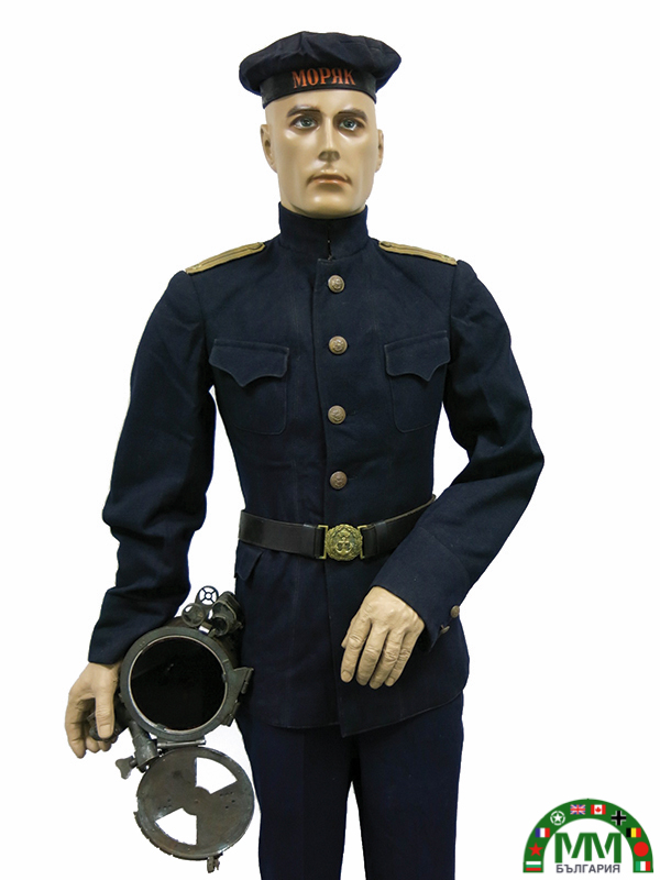 Пълна униформа marine български