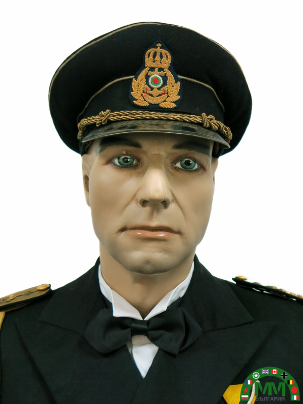 Пълна униформа marine български