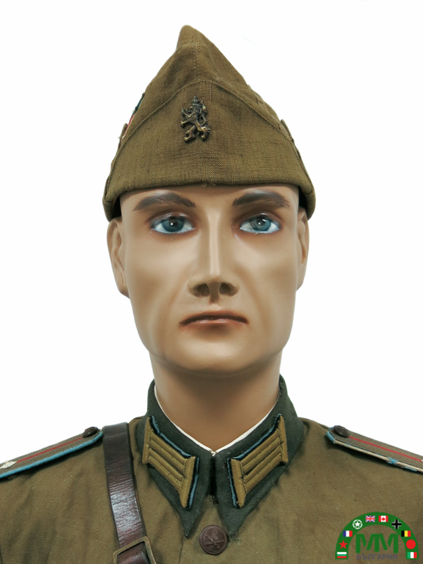 Пълна униформа DCA български
