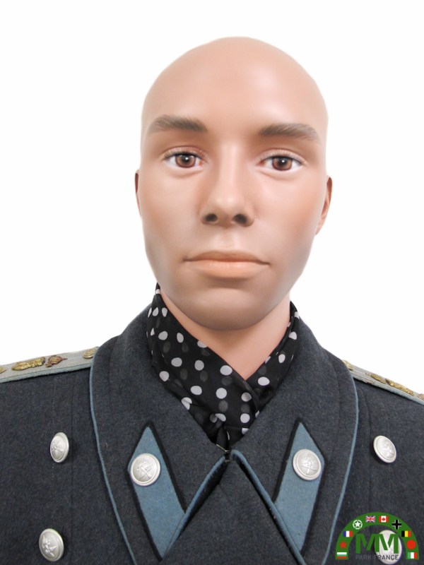 Пълна униформа български