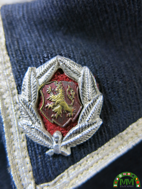 Tenue police български
