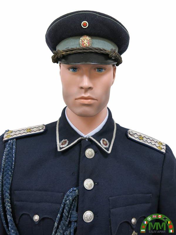 Tenue police български
