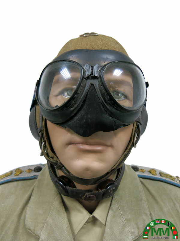 Пълна униформа pilote български