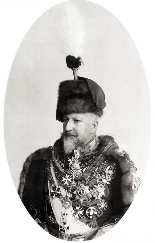 Пълна униформа du Tsar Ferdinand 1er de Bulgarie